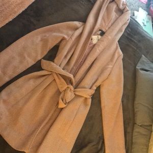 Selling a forever 21 woven coat!